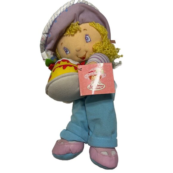 Strawberry Shortcake Other - Vintage Strawberry Shortcake Angel Cake Doll Plush  Kelly Toy 2004
